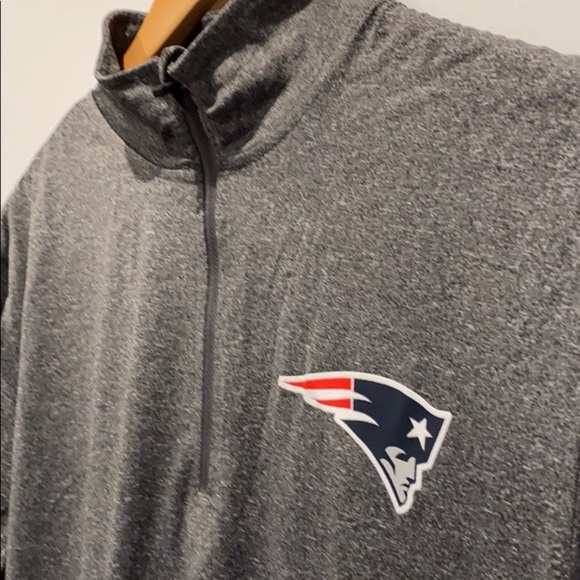 NEW NFL New England Patriots 1/4 ZIP Pullover - Picture 2 of 5